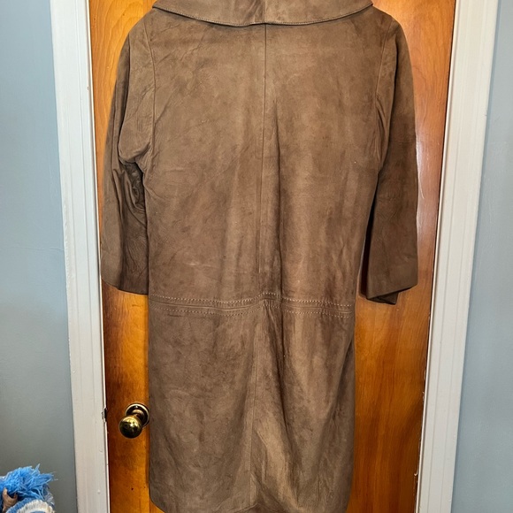 Vintage brown suede knee length coat - Picture 2 of 4